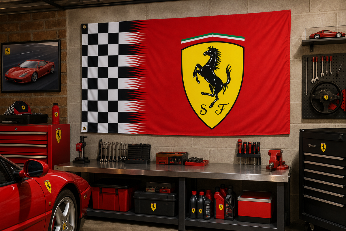 FOTO-FERRARI-CHECKERED — Lifestyle — 7a1220f5b73f