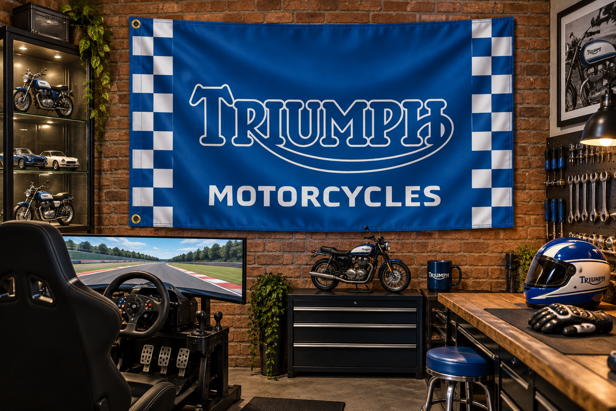 FOTO-TRIUMPH-MOTORCYCLES-RACI — Lifestyle — f7305e3dfadb